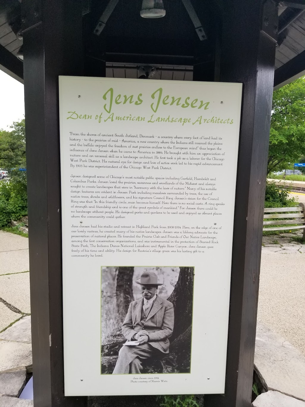 Jens Jensen Park | 486 Roger Williams Ave, Highland Park, IL 60035, USA | Phone: (847) 681-2189