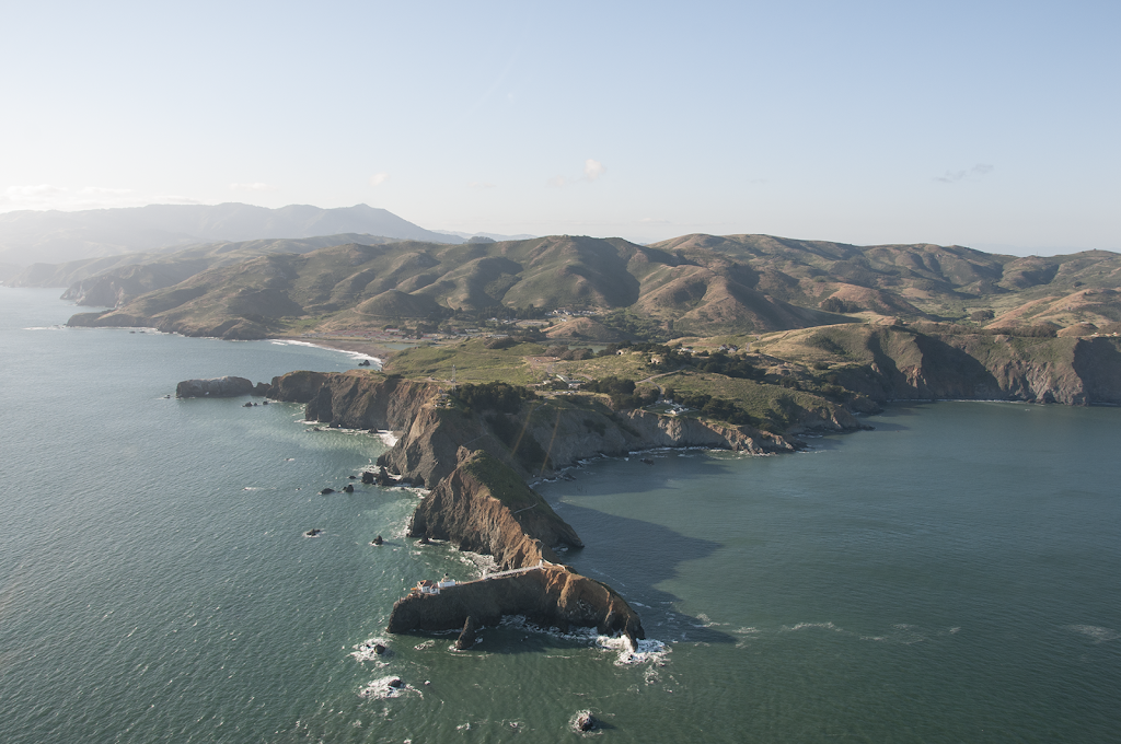 Bay Aerial Helicopter Tours | 815 Skyway Rd, San Carlos, CA 94070, USA | Phone: (650) 281-8282