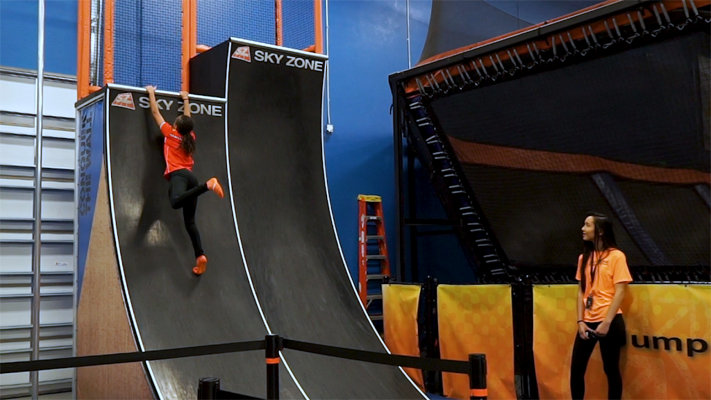 Sky Zone Trampoline Park | 6180 Edgelake Dr, Sarasota, FL 34240, USA | Phone: (941) 363-6359