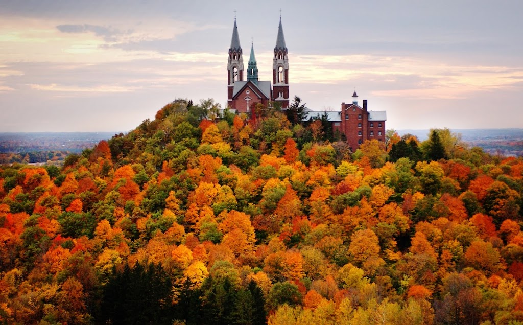 Holy Hill - Basilica and National Shrine of Mary Help of Christians | 1525 Carmel Rd, Hubertus, WI 53033, USA | Phone: (262) 628-1838