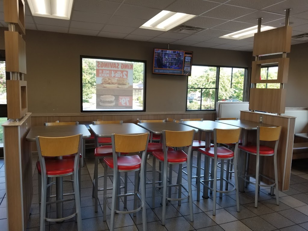 Burger King | 10000 Lee St, Pineville, NC 28134, USA | Phone: (704) 889-4030