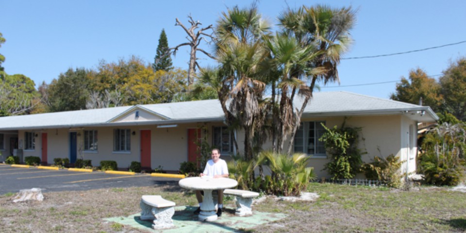 Allamanda Motel | 4014 N Tamiami Trail, Sarasota, FL 34234, USA | Phone: (941) 355-4764