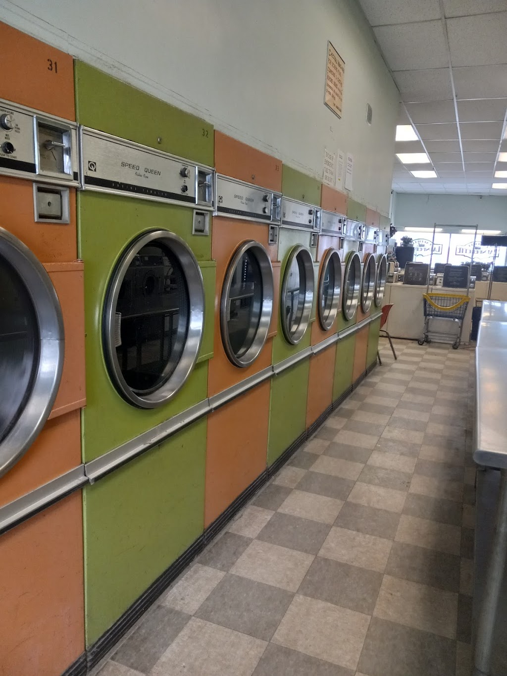 Oakfield Laundromat | 35 Main St, Oakfield, NY 14125, USA | Phone: (585) 737-0348