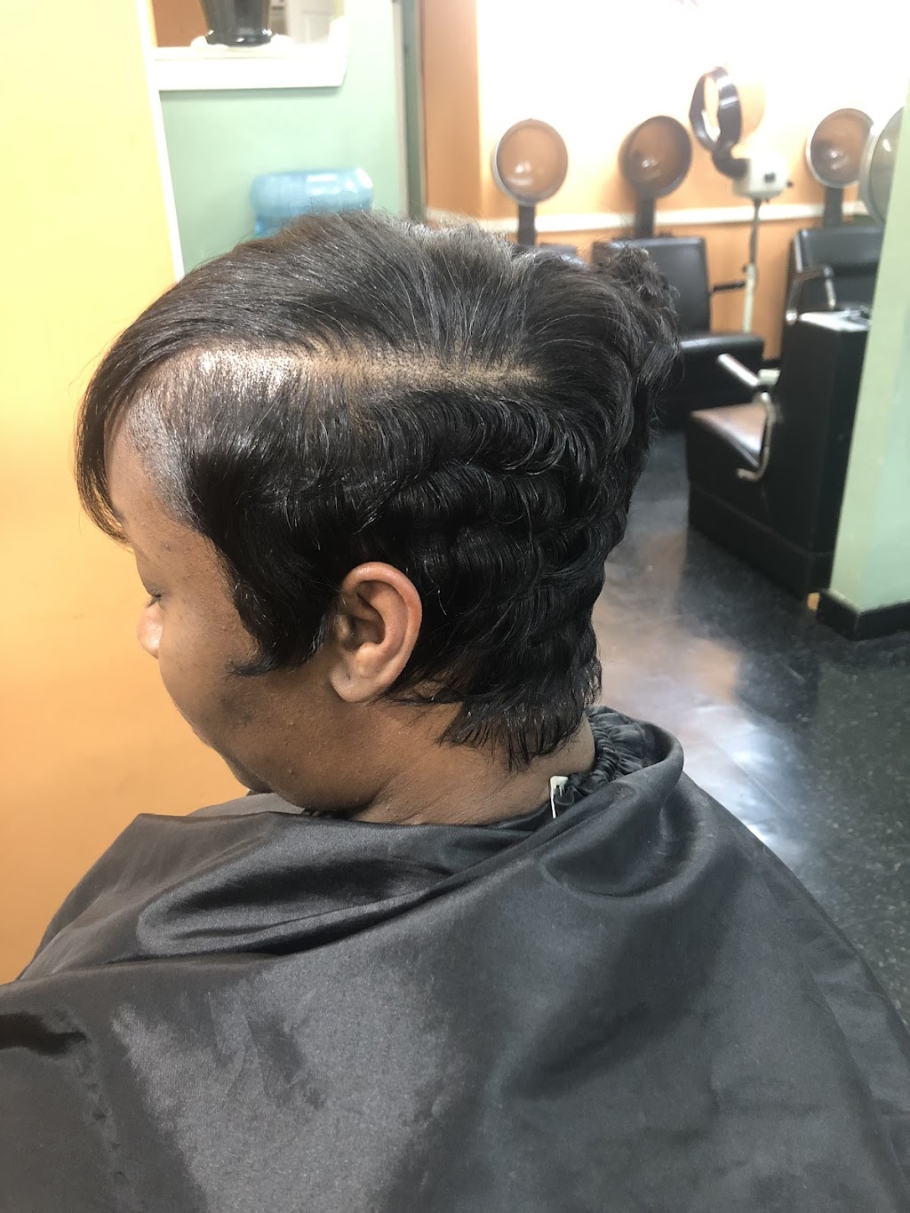 Signature Hair Studio Stone Mountain | 653 Main St, Stone Mountain, GA 30083, USA | Phone: (404) 698-2707