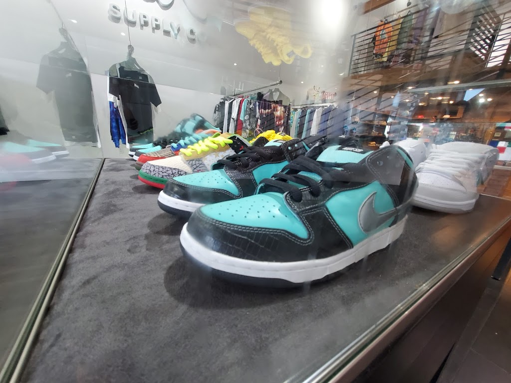 Diamond Supply Co. | 447 N Fairfax Ave, Los Angeles, CA 90036, USA | Phone: (323) 966-5970