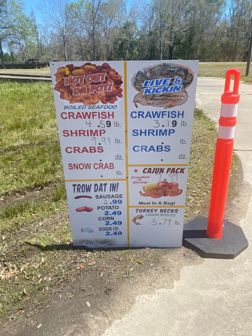 Pinchin Tails Seafood | 105 S Range Rd, Hammond, LA 70403, USA | Phone: (985) 318-7224