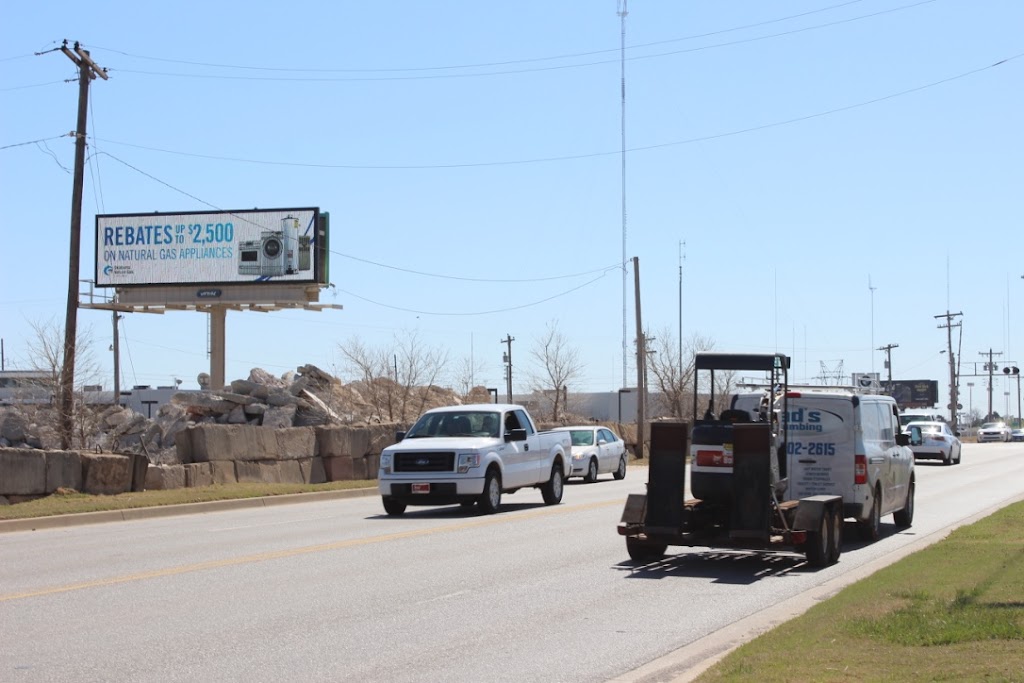 Vital Outdoor Advertising | 2524 N Broadway, Edmond, OK 73034, USA | Phone: (405) 844-7446