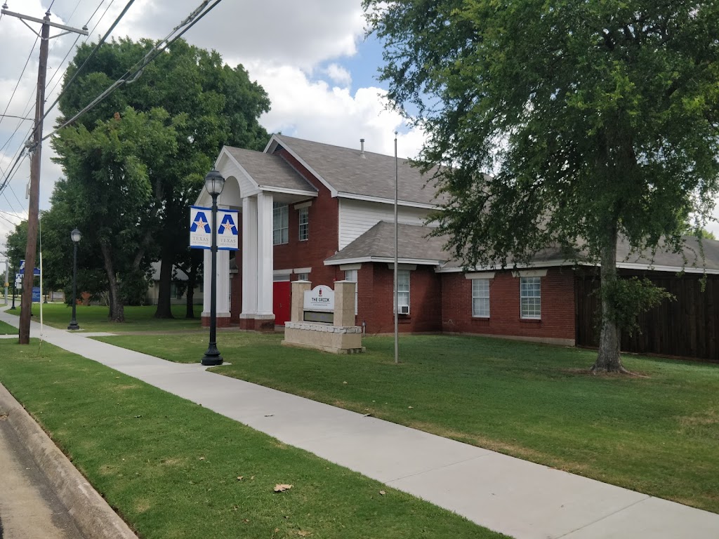 The Greek Communal Living Facility | 705 S Davis Dr, Arlington, TX 76013, USA | Phone: (817) 896-3310