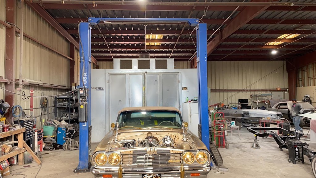 Lowrider Gee Chevy Restorations | 4316 Wible Rd, Bakersfield, CA 93313, USA | Phone: (661) 885-8018