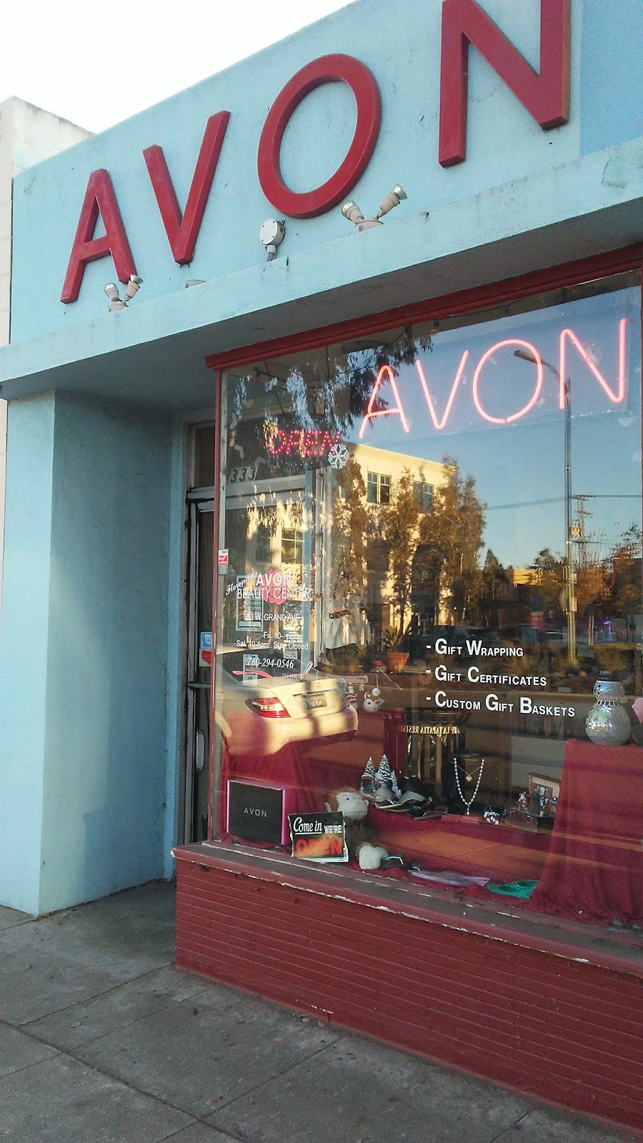 Avon Beauty Center | 333 W Grand Ave, Escondido, CA 92025, USA | Phone: (760) 294-0546