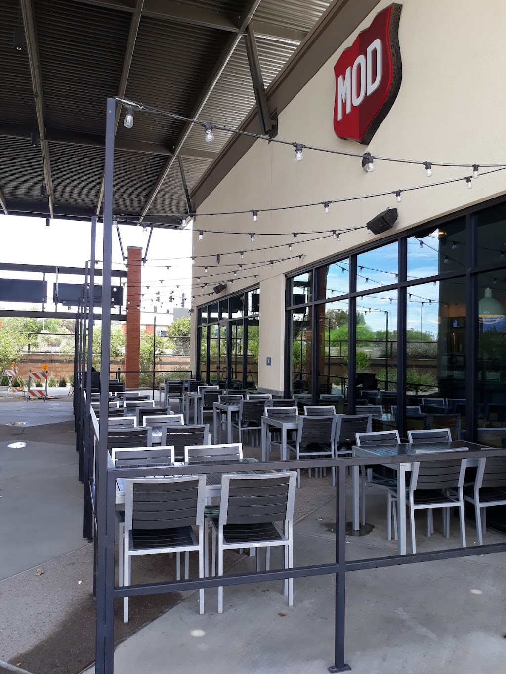 MOD Pizza | 18767 S Nogales Hwy Suite 105, Sahuarita, AZ 85614, USA | Phone: (520) 214-9914