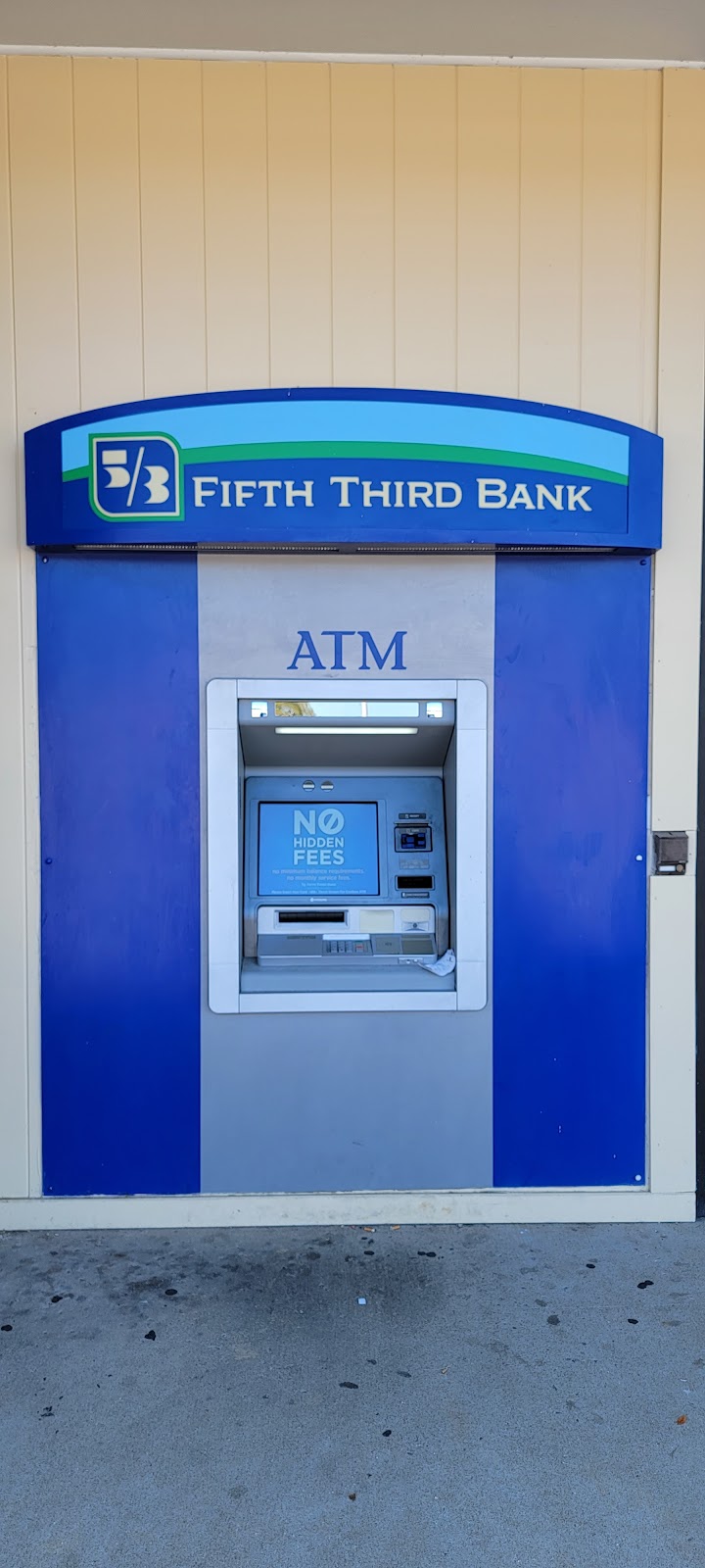 Fifth Third Bank & ATM | 628 S College St, Harrodsburg, KY 40330 | Phone: (859) 734-7796