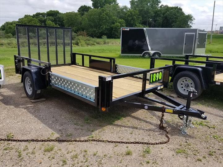 B & L Custom Trailers | 31835 124th St, Princeton, MN 55371, USA | Phone: (763) 631-9226