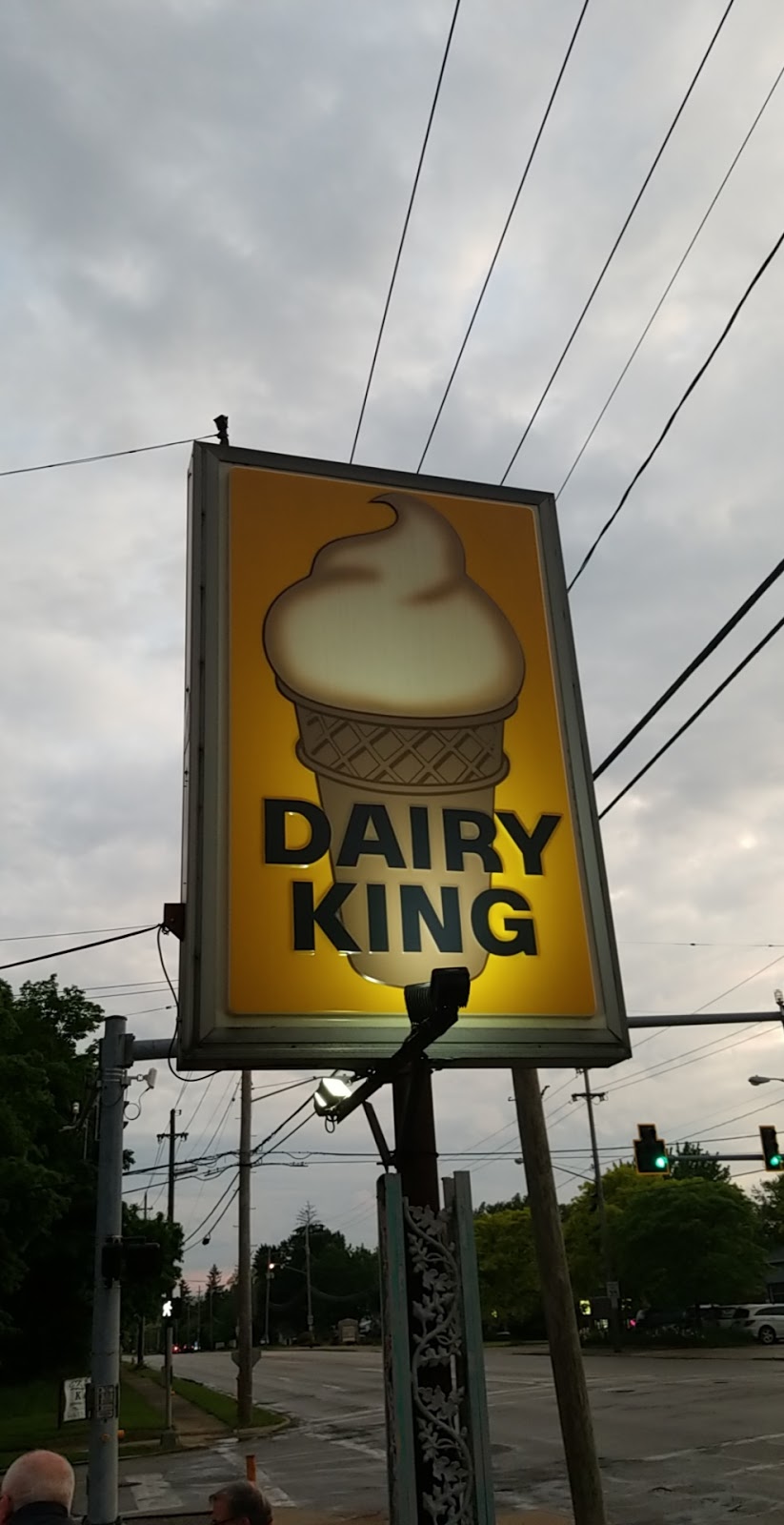 Dairy King of North Olmsted | 30487 Lorain Rd, North Olmsted, OH 44070, USA | Phone: (440) 596-2207