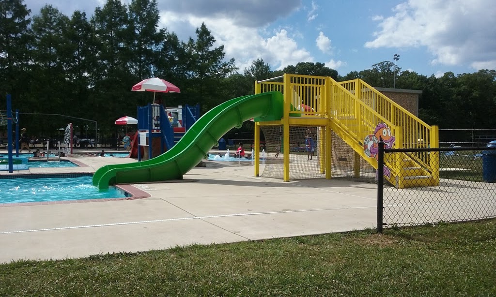 North Barnaby Splash Park | 5000 Wheeler Rd, Hillcrest Heights, MD 20748, USA | Phone: (301) 894-1150