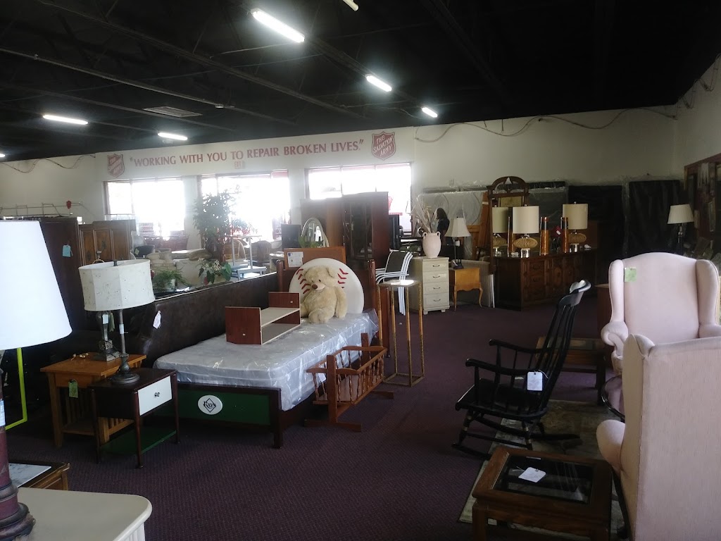 The Salvation Army Family Store & Donation Center | 1446 S Missouri Ave, Clearwater, FL 33756, USA | Phone: (727) 447-1913
