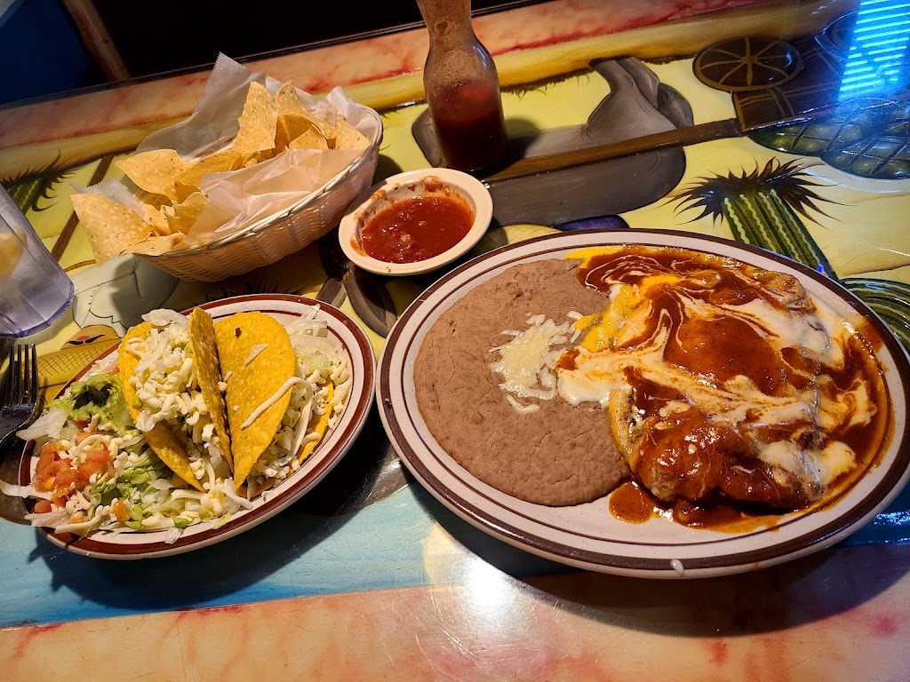 El Rancho | 7755 Magnolia Beach Rd # D, Denham Springs, LA 70726, USA | Phone: (225) 665-7886