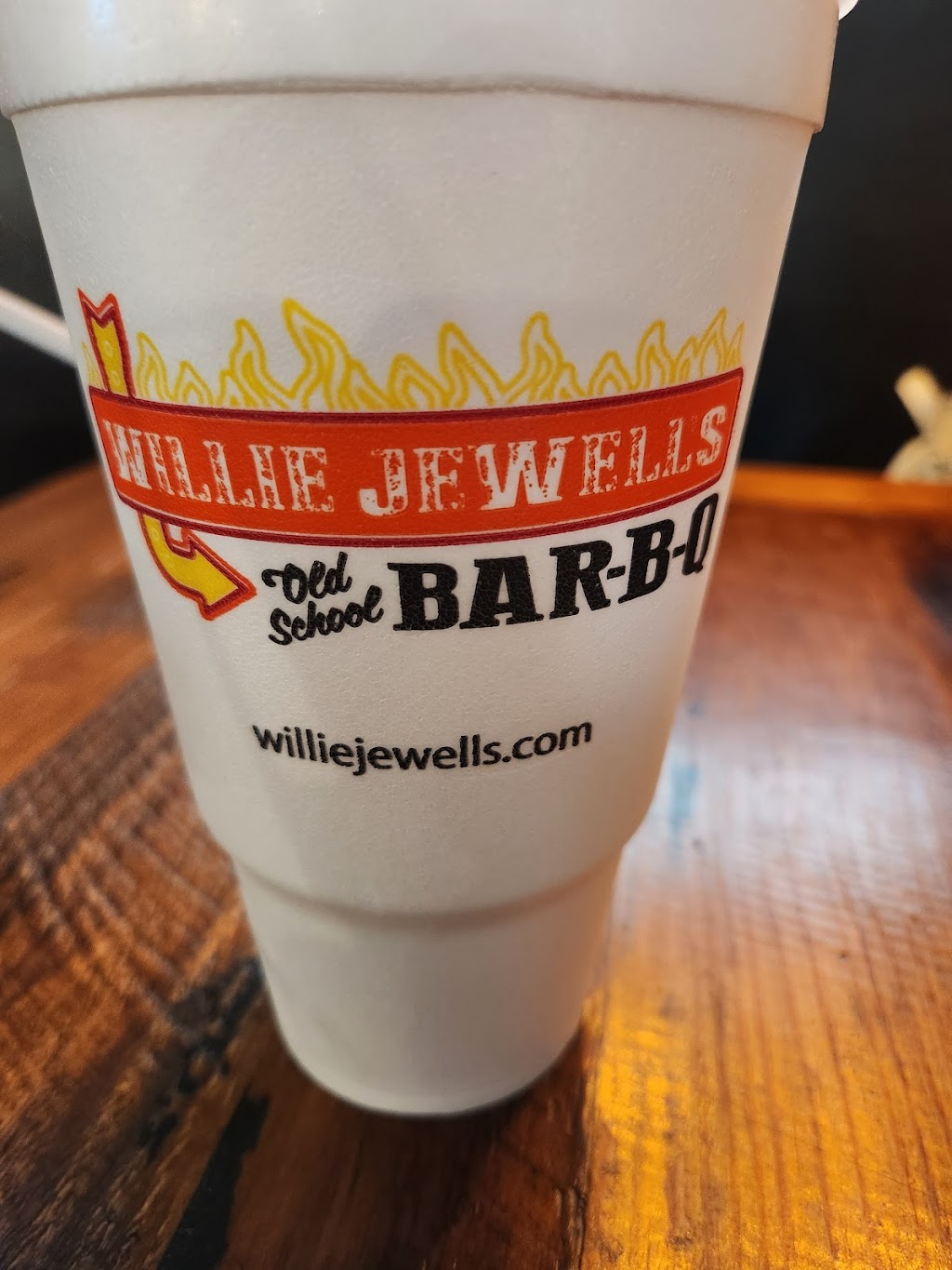 Willie Jewells Old School Bar-B-Q | 2163 Everglades Ln., Wildwood, FL 32163, USA | Phone: (786) 250-4664
