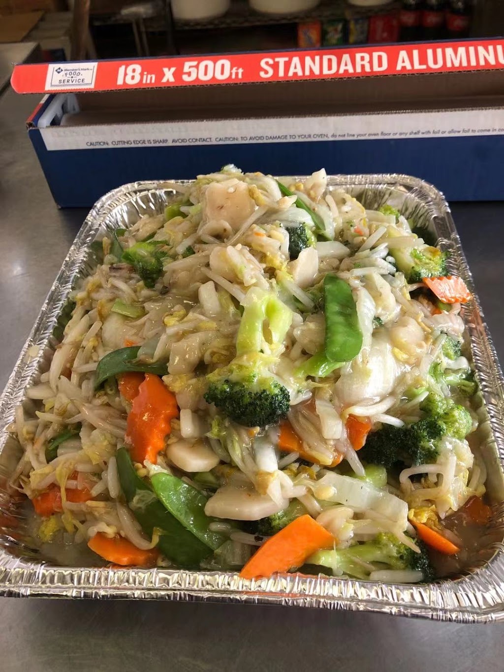 Jins Chop Suey | 644 W Lake St, Roselle, IL 60172, USA | Phone: (630) 980-1238