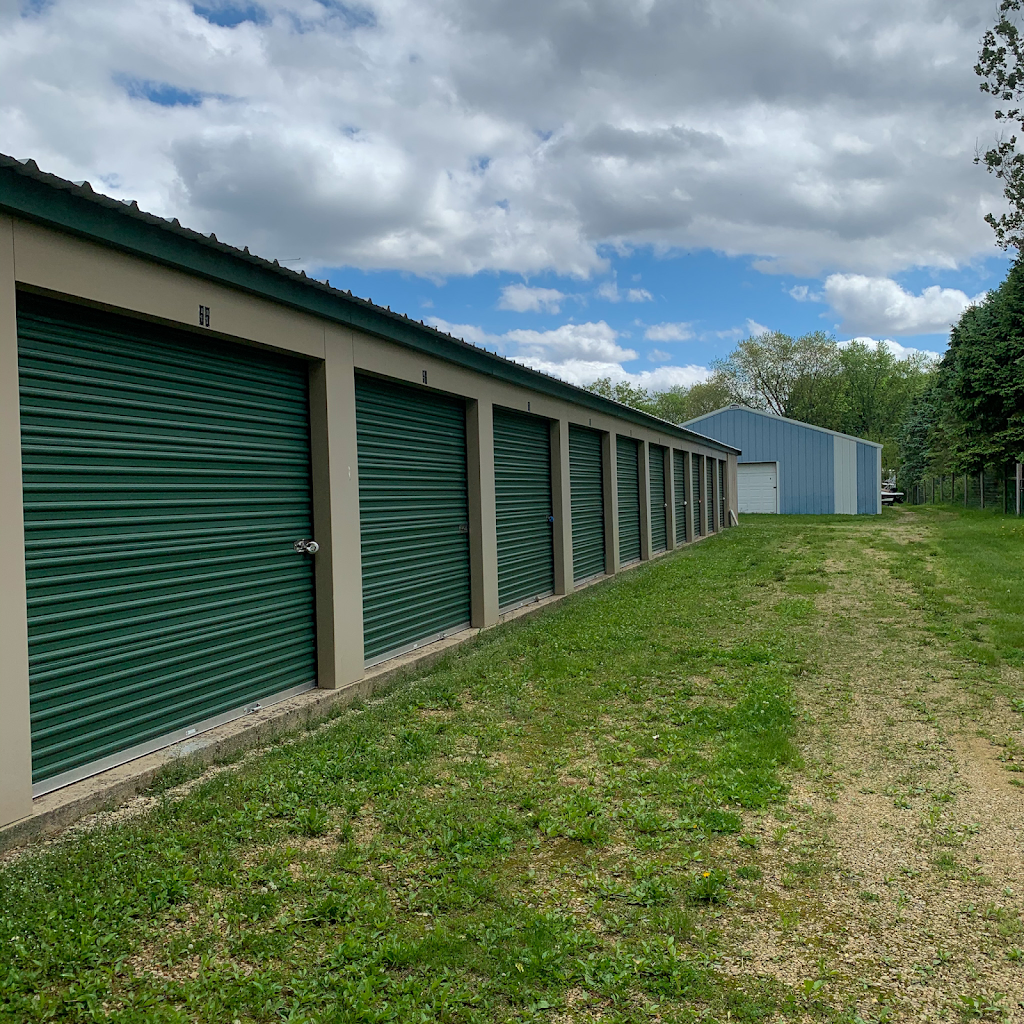 Stoughton Self Storage LLC | 212 Hoel Ave, Stoughton, WI 53589, USA | Phone: (608) 512-3817