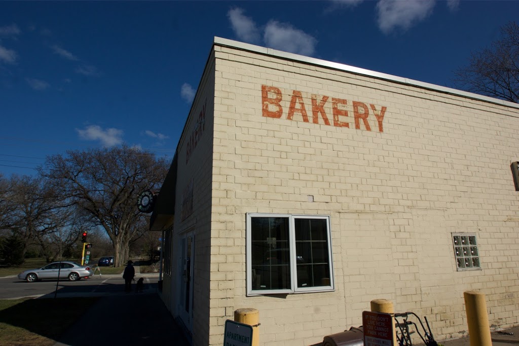 Mel-O-Glaze Bakery | 4800 S 28th Ave, Minneapolis, MN 55417 | Phone: (612) 729-9316