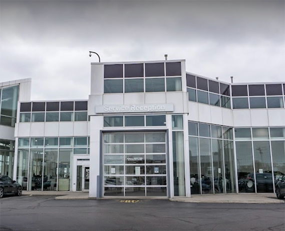 Overseas Motors BMW Oil Change | 9425 Tecumseh Rd E Unit No 1, Windsor, ON N8R 1A1, Canada | Phone: (226) 641-0690