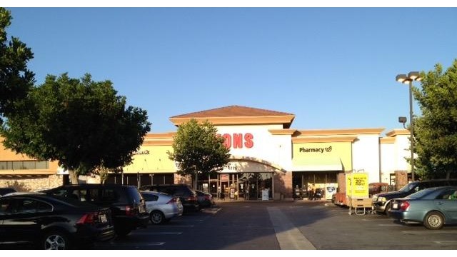 Vons Pharmacy | 4226 Woodruff Ave, Lakewood, CA 90713, USA | Phone: (562) 496-4155