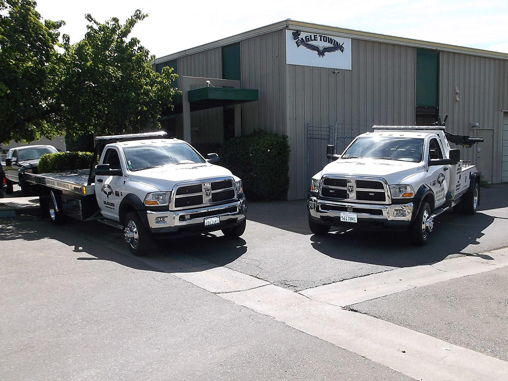 Eagle Towing | 8260 Alpine Ave, Sacramento, CA 95826, USA | Phone: (916) 454-0958