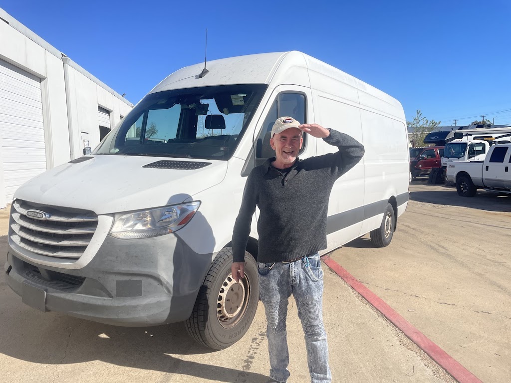 RD AUTO GROUP, LLC | 2811 W Euless Blvd, Euless, TX 76040, USA | Phone: (817) 704-8998