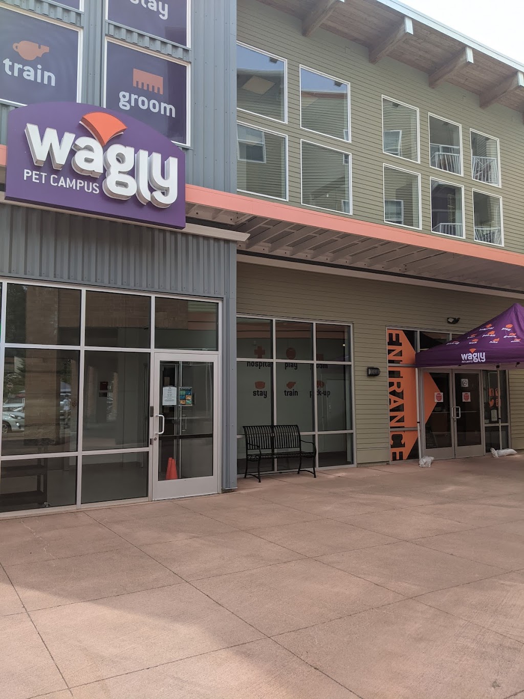 Wagly Veterinary Hospital and Pet Campus | Lake Hills | 639 156th Ave SE Bldg D, Bellevue, WA 98007, USA | Phone: (425) 598-8606