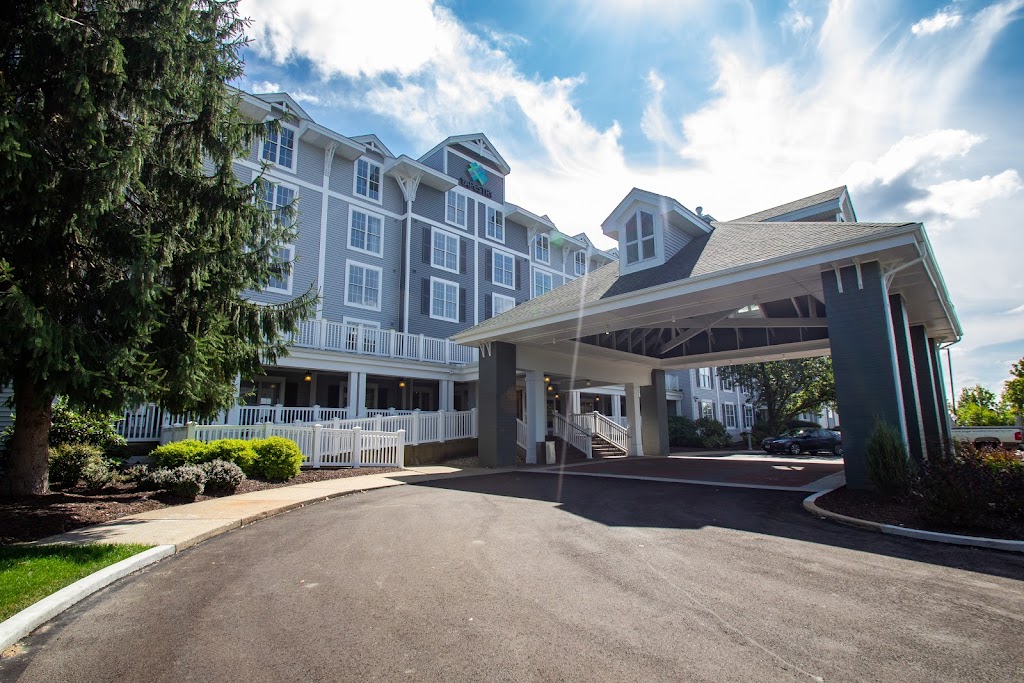 Tapestry Senior Living Moon Township | 550 Cherrington Pkwy, Coraopolis, PA 15108, USA | Phone: (412) 883-4208