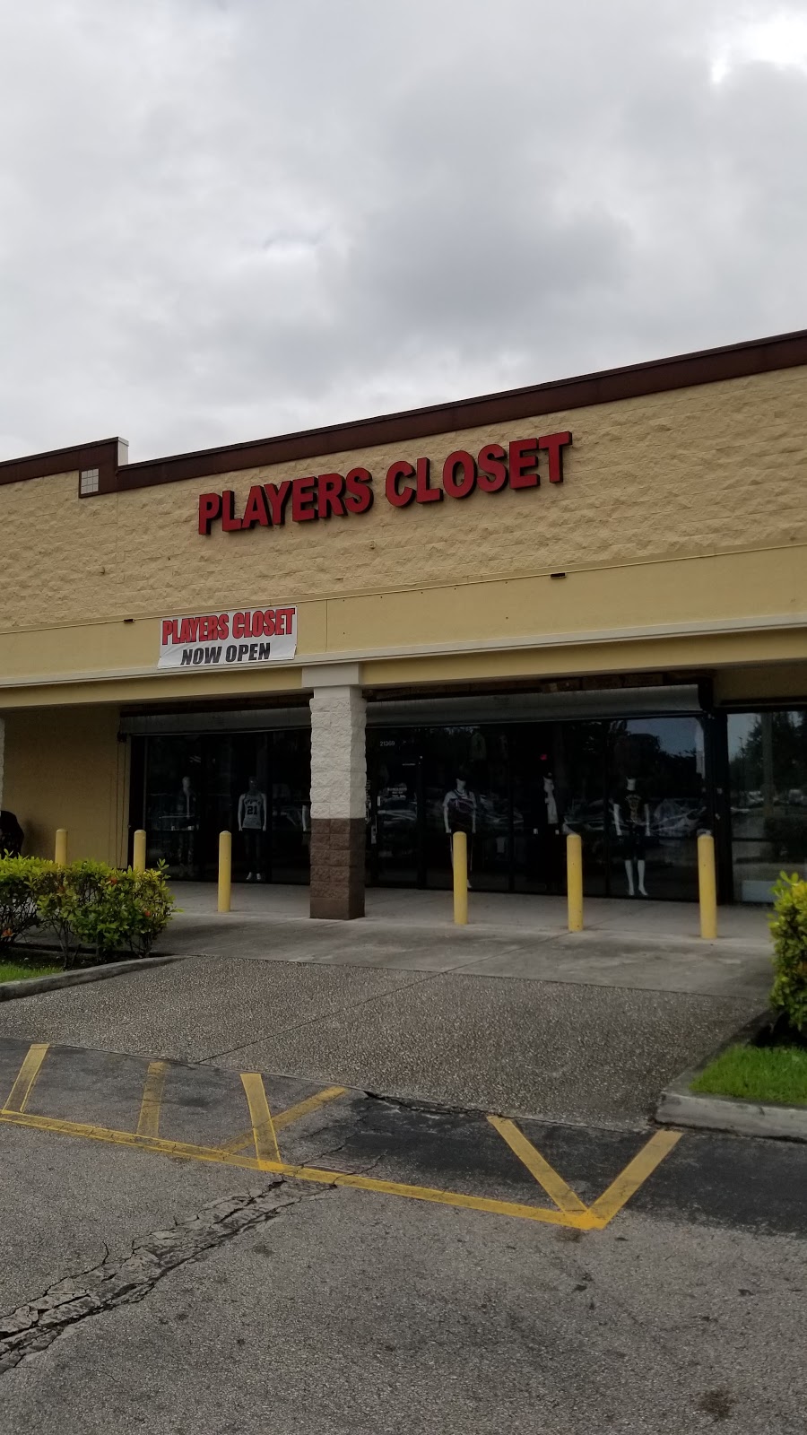 Players Closet | 21369 NW 2nd Ave, Miami Gardens, FL 33169, USA | Phone: (305) 974-5725