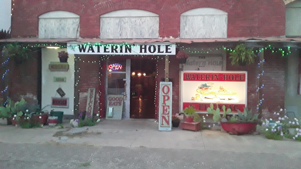 Waterin- Hole & FeedBag Restuarant | 111 E Davilla St, Granger, TX 76530, USA | Phone: (512) 591-5666