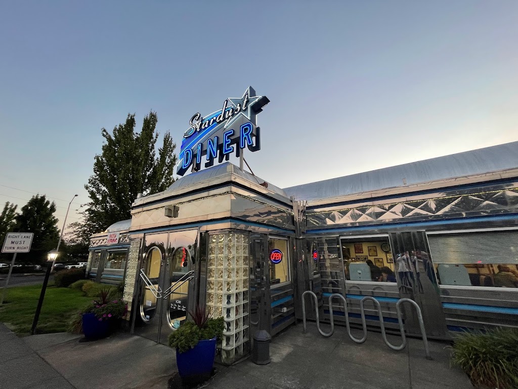 Stardust Diner | 1110 SE 164th Ave, Vancouver, WA 98683, USA | Phone: (360) 828-1648