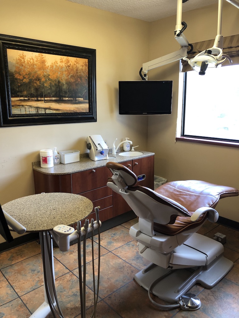 Circle Pines Dental - dentist  | Photo 1 of 10 | Address: 640 Civic Heights Dr, Circle Pines, MN 55014, USA | Phone: (763) 786-3432