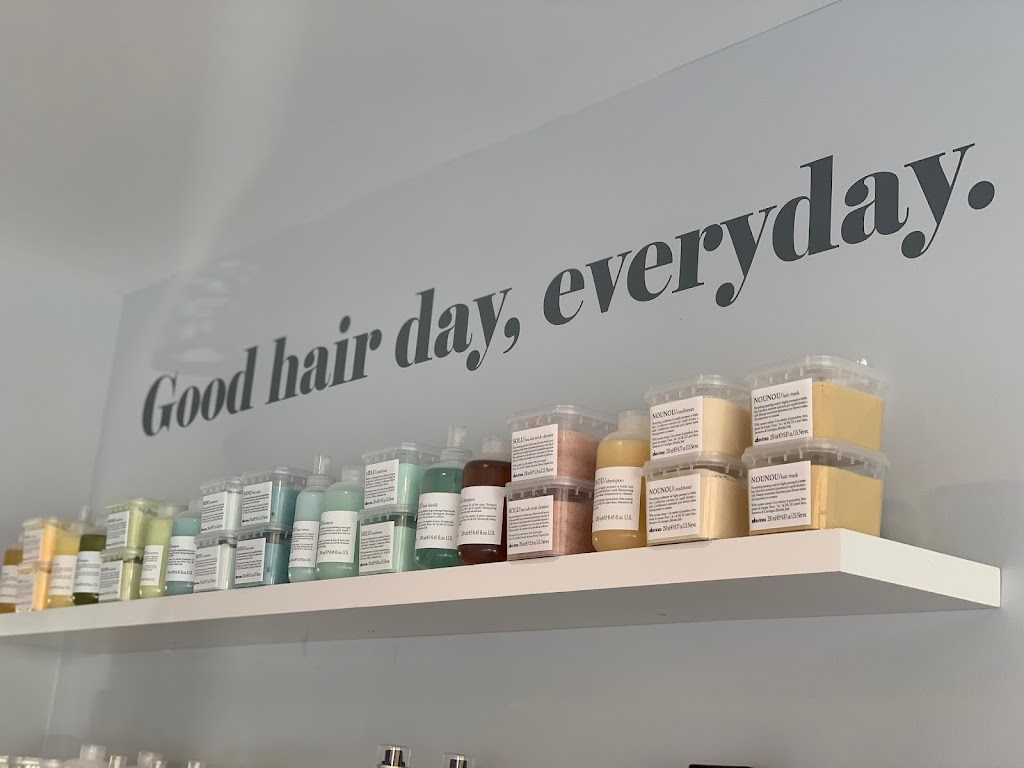 The Hair House | 2060 Central Park Ave, Yonkers, NY 10710, USA | Phone: (914) 274-5288