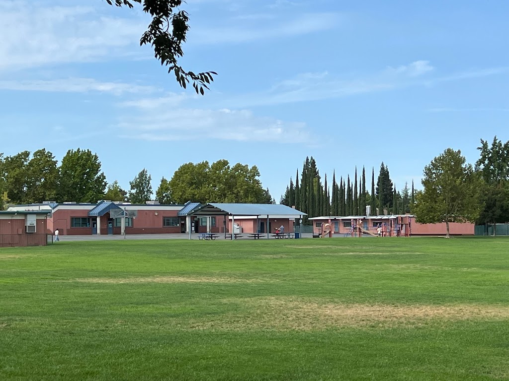 Quail Glen Elementary School | 1250 Canevari Dr, Roseville, CA 95747, USA | Phone: (916) 789-7100