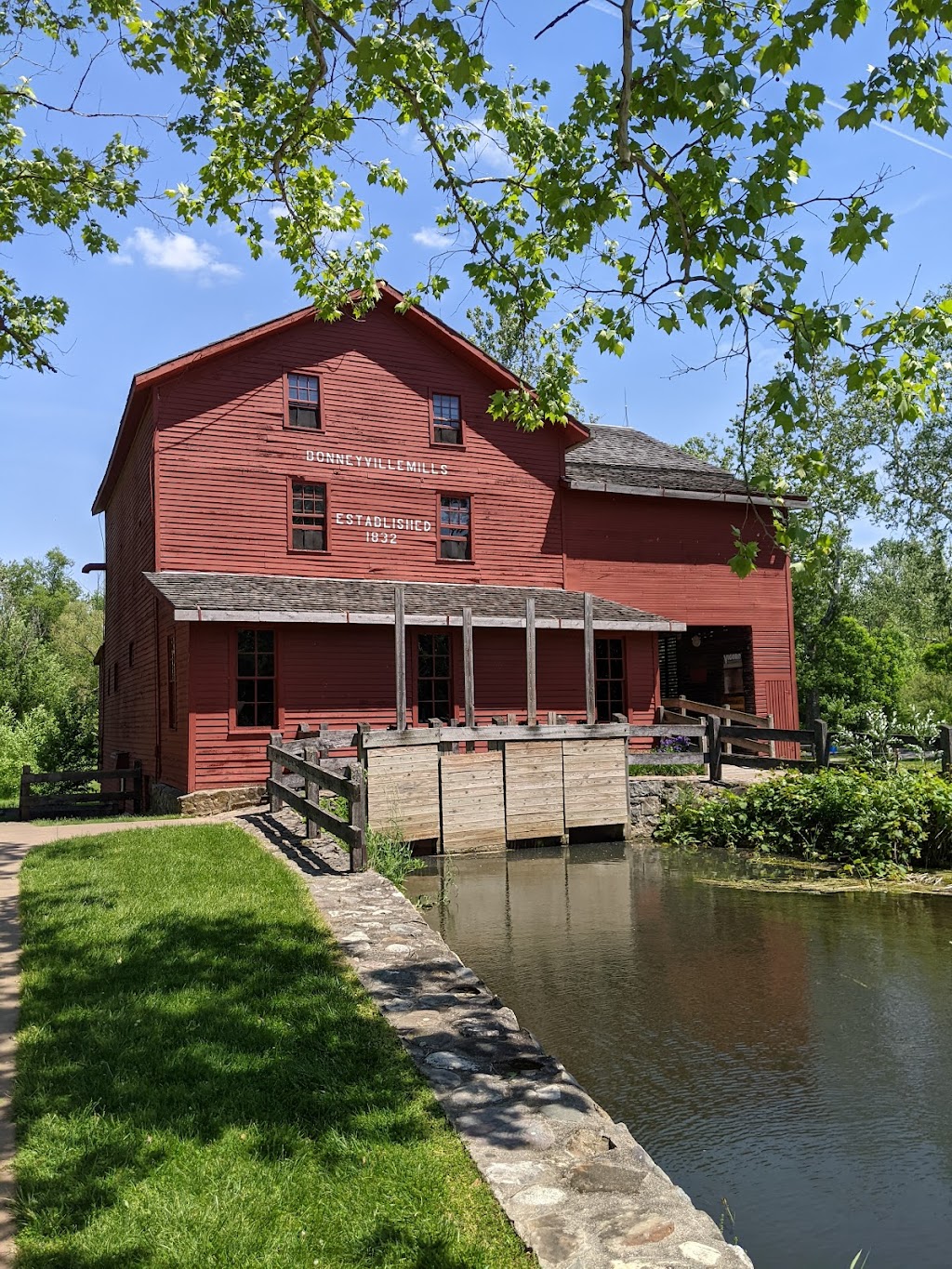 Bonneyville Mill County Park | Co Rd 131, Bristol, IN 46507, USA | Phone: (574) 825-1324