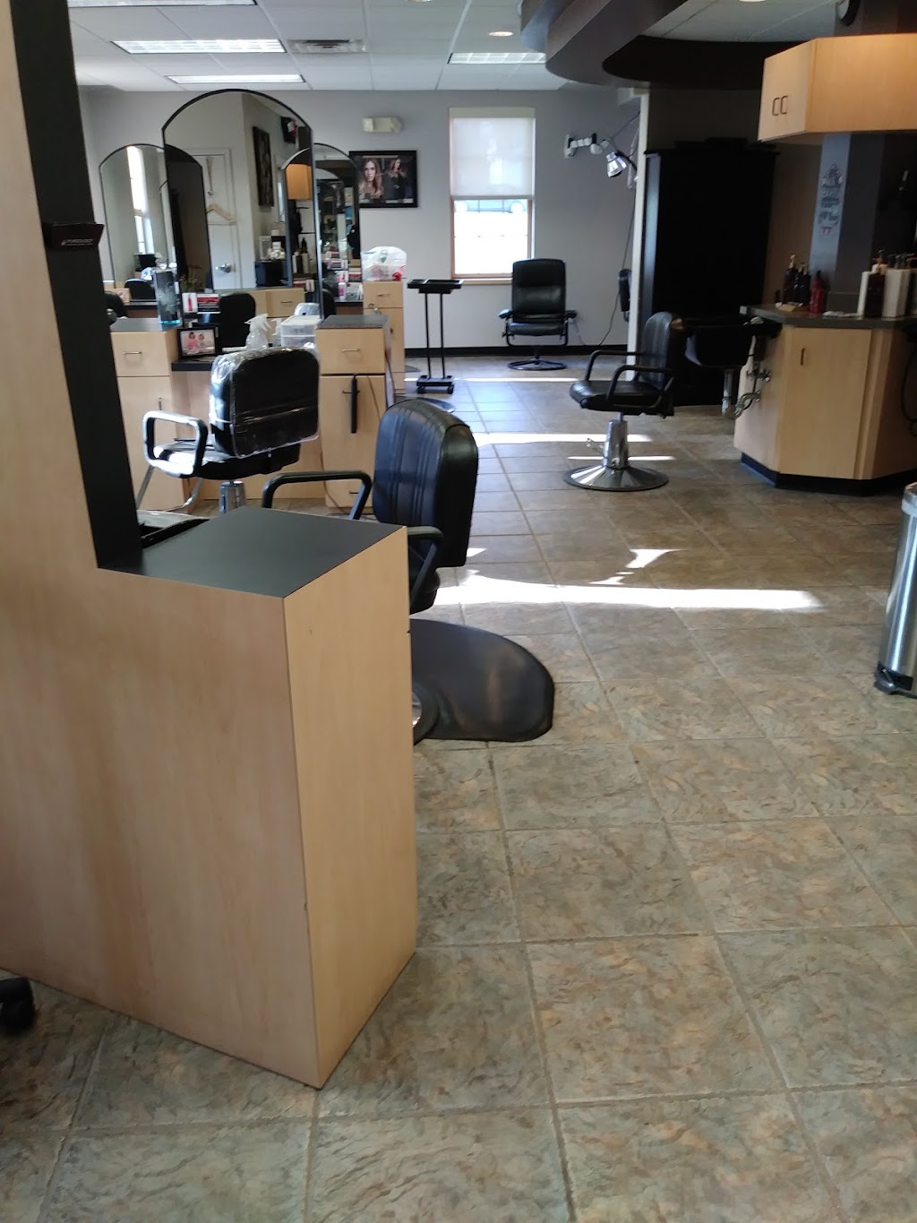 Scott Talbot Salonspa | 1041 East Turkeyfoot Lake Road, Akron, OH 44312, USA | Phone: (330) 896-3476