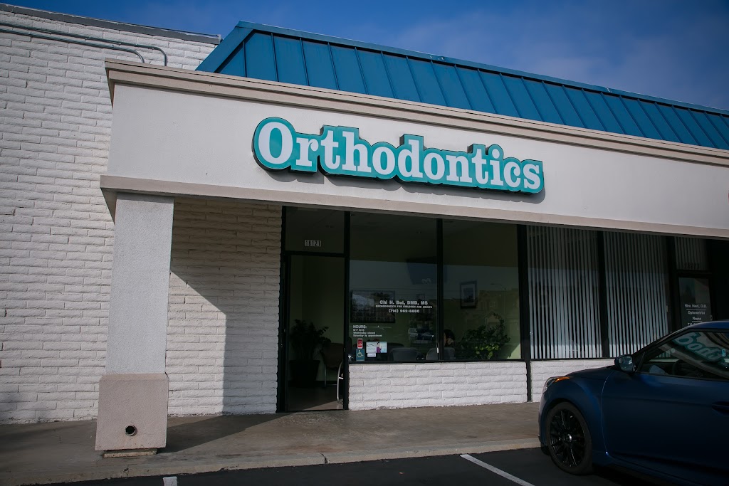 The OrthoBee Orthodontics - Chi H. Bui, DMD, MS | 18121 Magnolia St, Fountain Valley, CA 92708, USA | Phone: (714) 962-8880