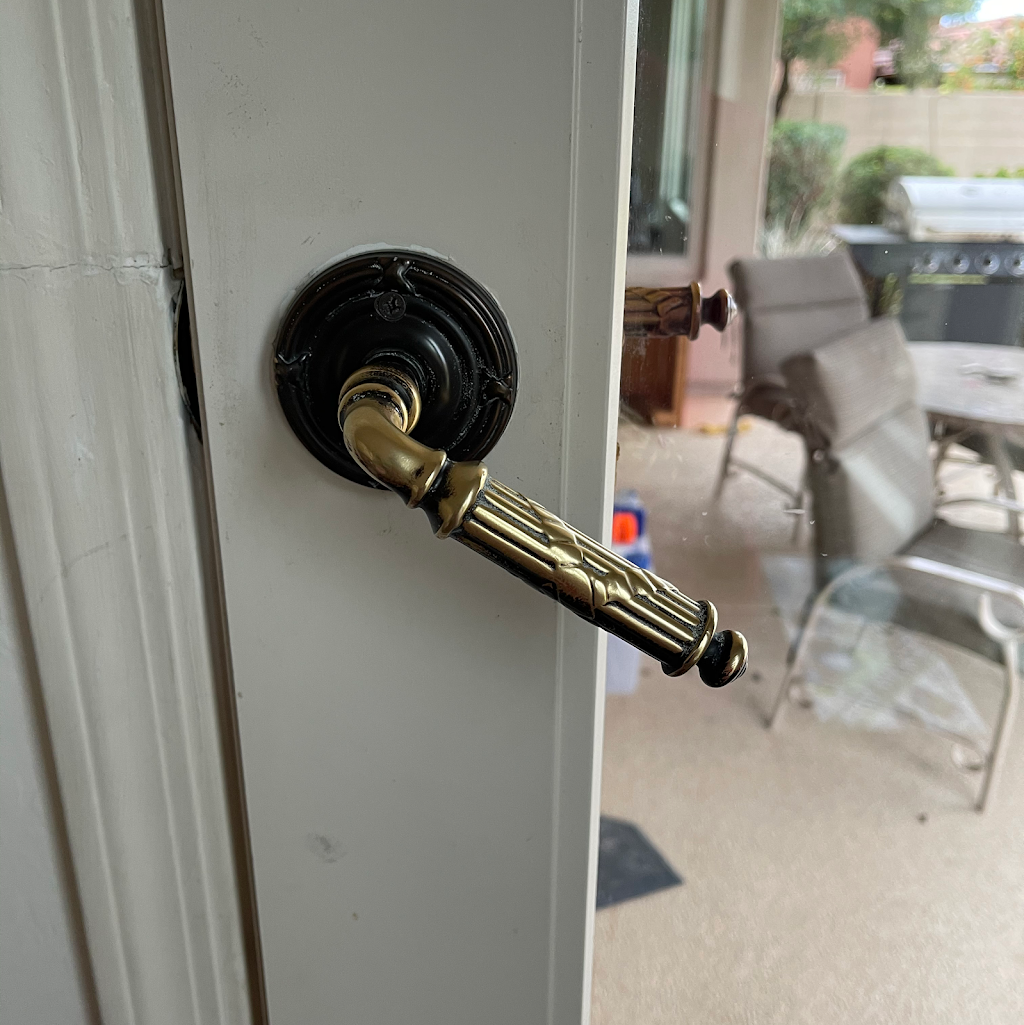 RJ Locksmith | 5747 N 106th Ave, Glendale, AZ 85307, USA | Phone: (602) 881-5456