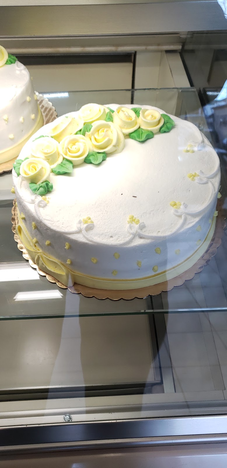 Teixeiras Bakery | 113-129 Kossuth St, Newark, NJ 07105, USA | Phone: (973) 589-8875