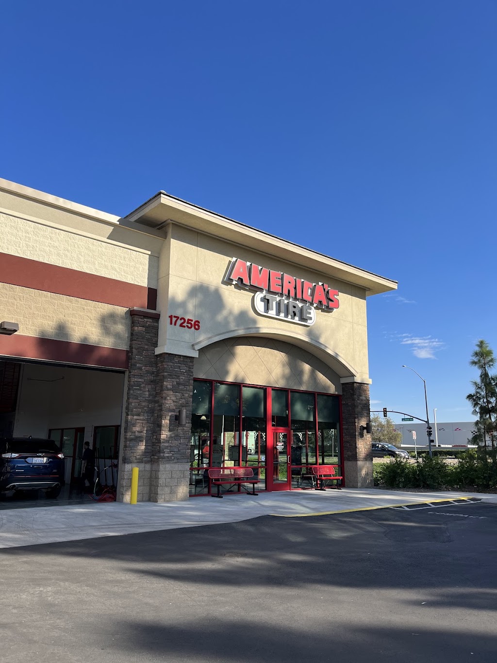 Americas Tire | 17256 Slover Ave, Fontana, CA 92337, USA | Phone: (909) 320-6525