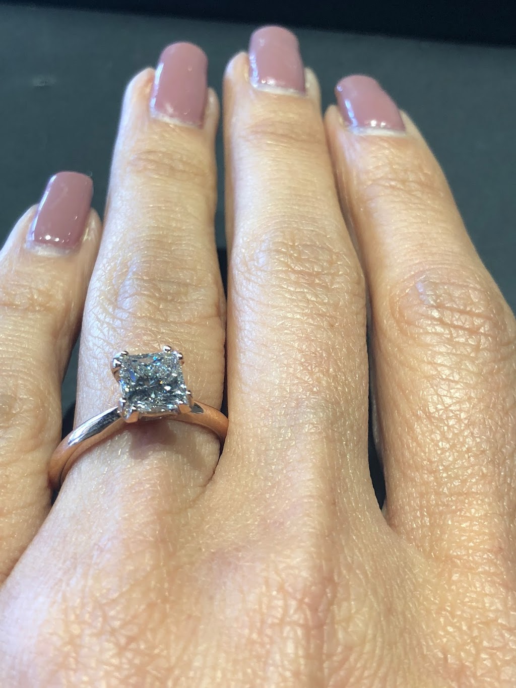 Sarah Poursh Designs Engagement Ring Specialist | 13701 Marina Pointe Dr, Marina Del Rey, CA 90292, USA | Phone: (310) 926-6600