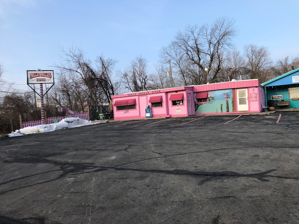 Nelle Belles Diner | 150 US-69, Kansas City, MO 64118, USA | Phone: (816) 452-9786