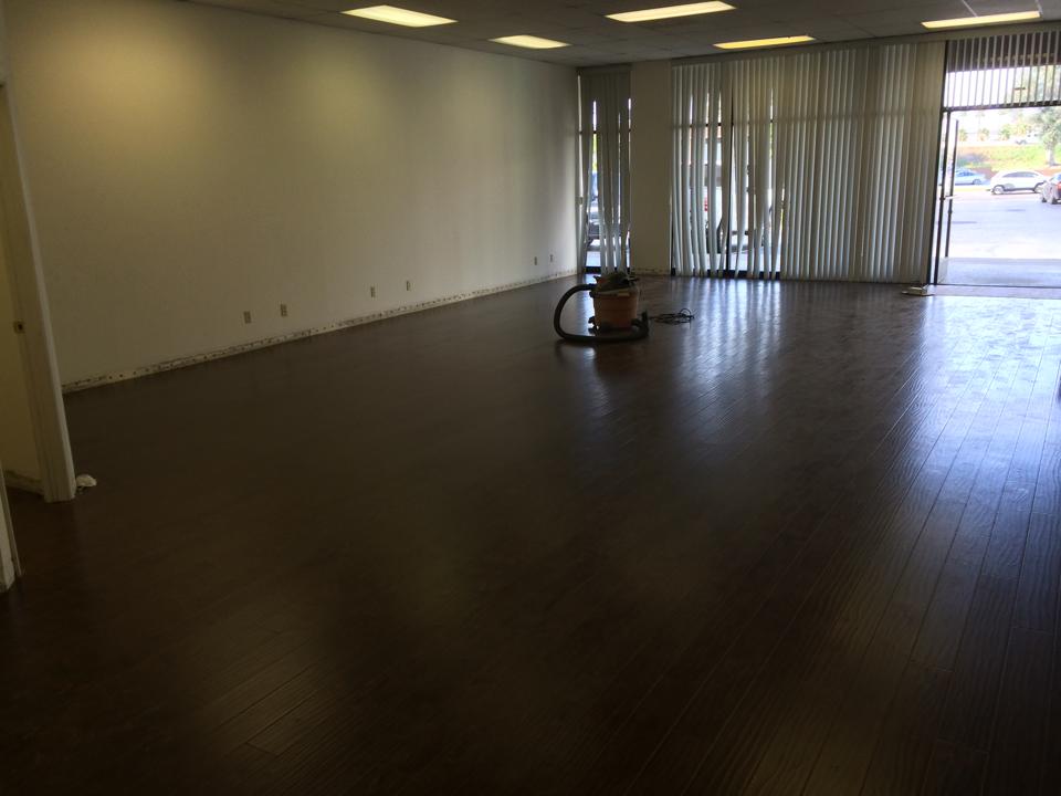Specialist N Flooring | 3949 E Guasti Rd C, Ontario, CA 91761, USA | Phone: (909) 930-0444