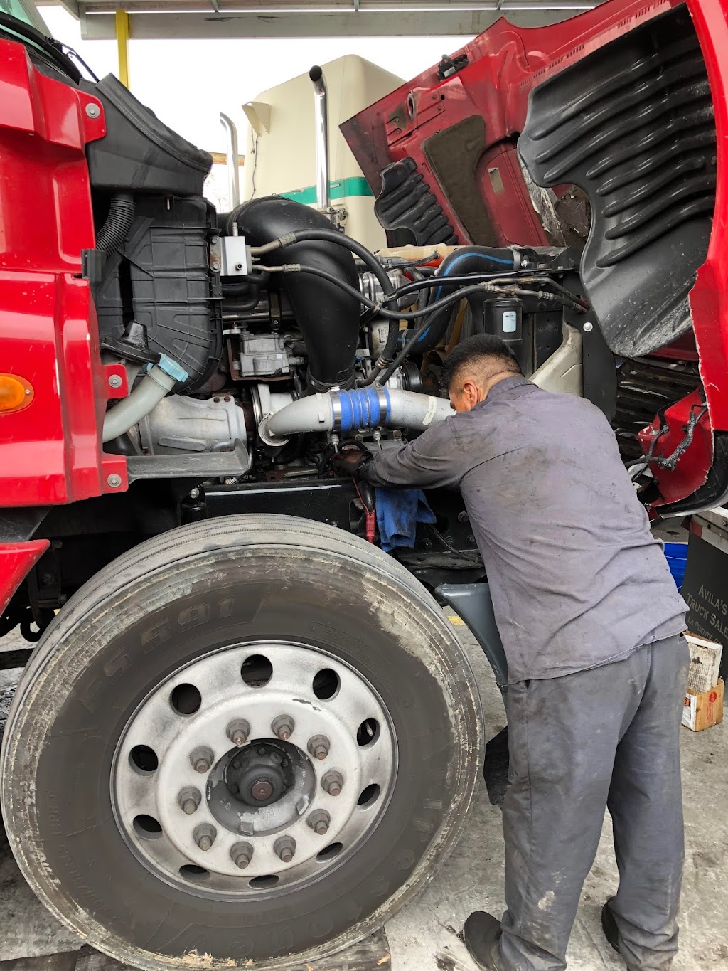 J & L TRUCK REPAIR LLC | 10417 Calabash Ave #B, Fontana, CA 92337, USA | Phone: (909) 965-8416