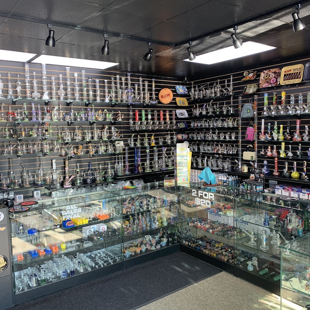 PREMIER GLASS & VAPE | 3700 Old William Penn Hwy, Murrysville, PA 15668, USA | Phone: (724) 519-8981