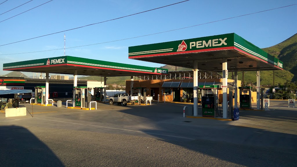 Gasolinera | México 2 4862, Quintas Campestres El Florido, 22260 Tijuana, B.C., Mexico | Phone: 664 725 8478