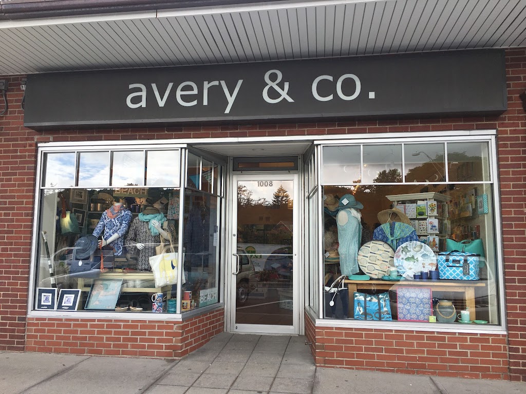 Avery & Co | 1008 W Roxbury Pkwy, Chestnut Hill, MA 02467, USA | Phone: (617) 327-0500